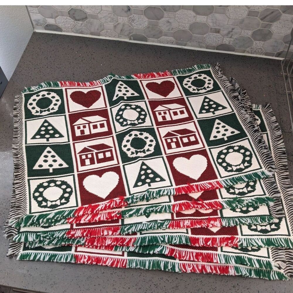Christmas Woven Tapestry Placemats Red Green Folk Art Fringe 21x14- Set of 6